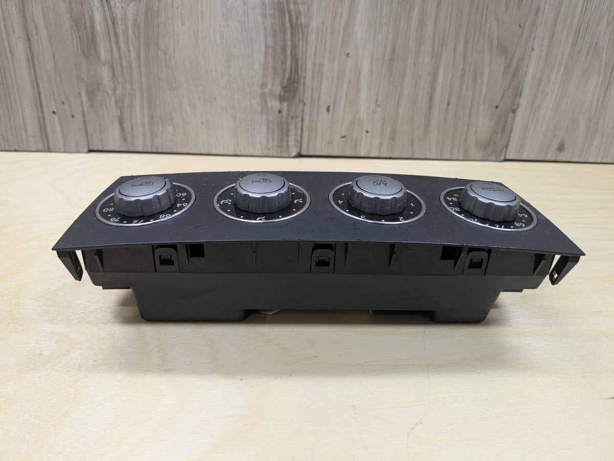 2009-2011 Mercedes-Benz SLK-Class R171 Front AC Heater Climate Control Switch A1718302485 OEM