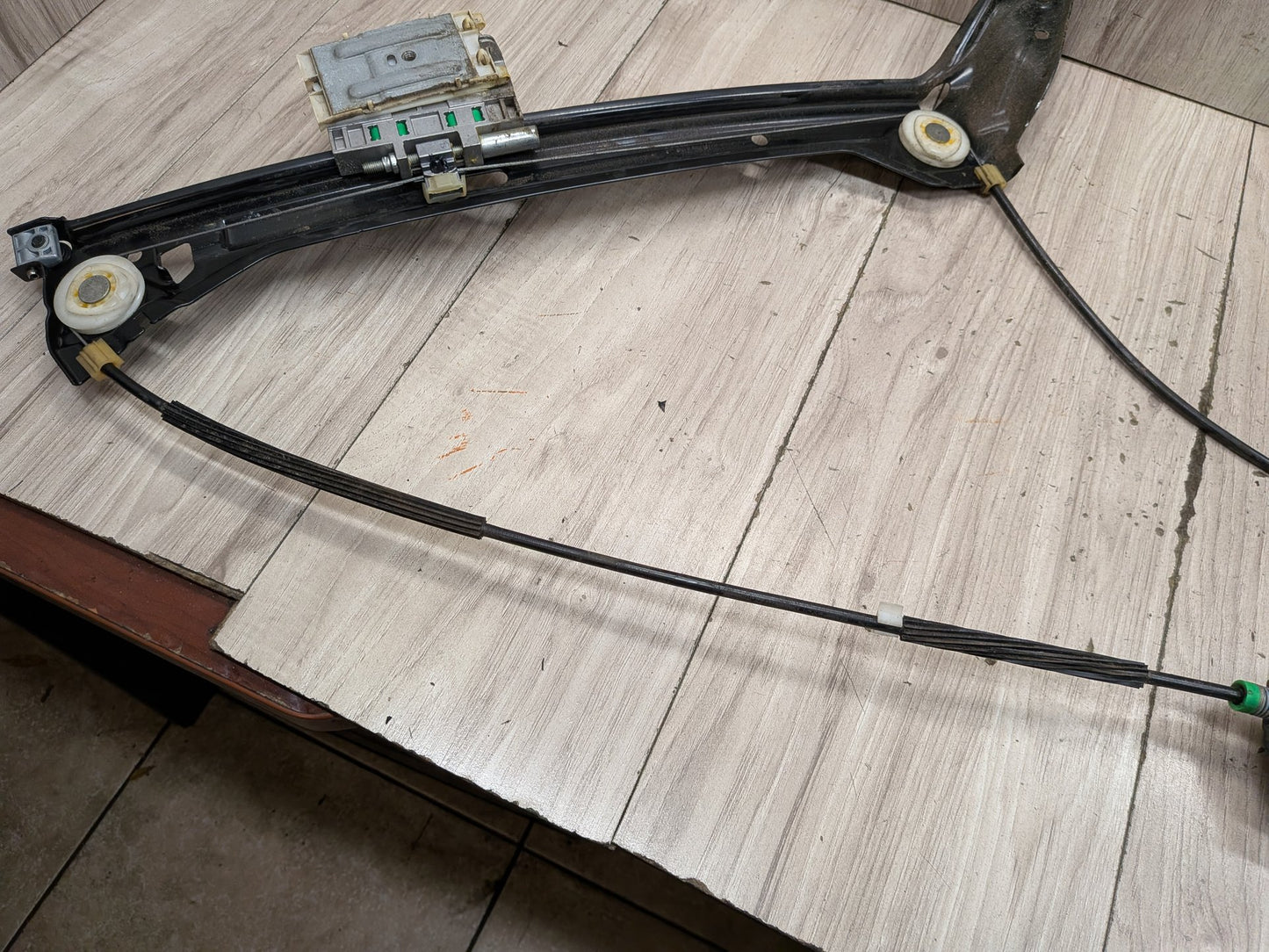 2008-2017 Audi S5 8T Front Left Driver Door Window Glass Regulator Motor 8F0837461C