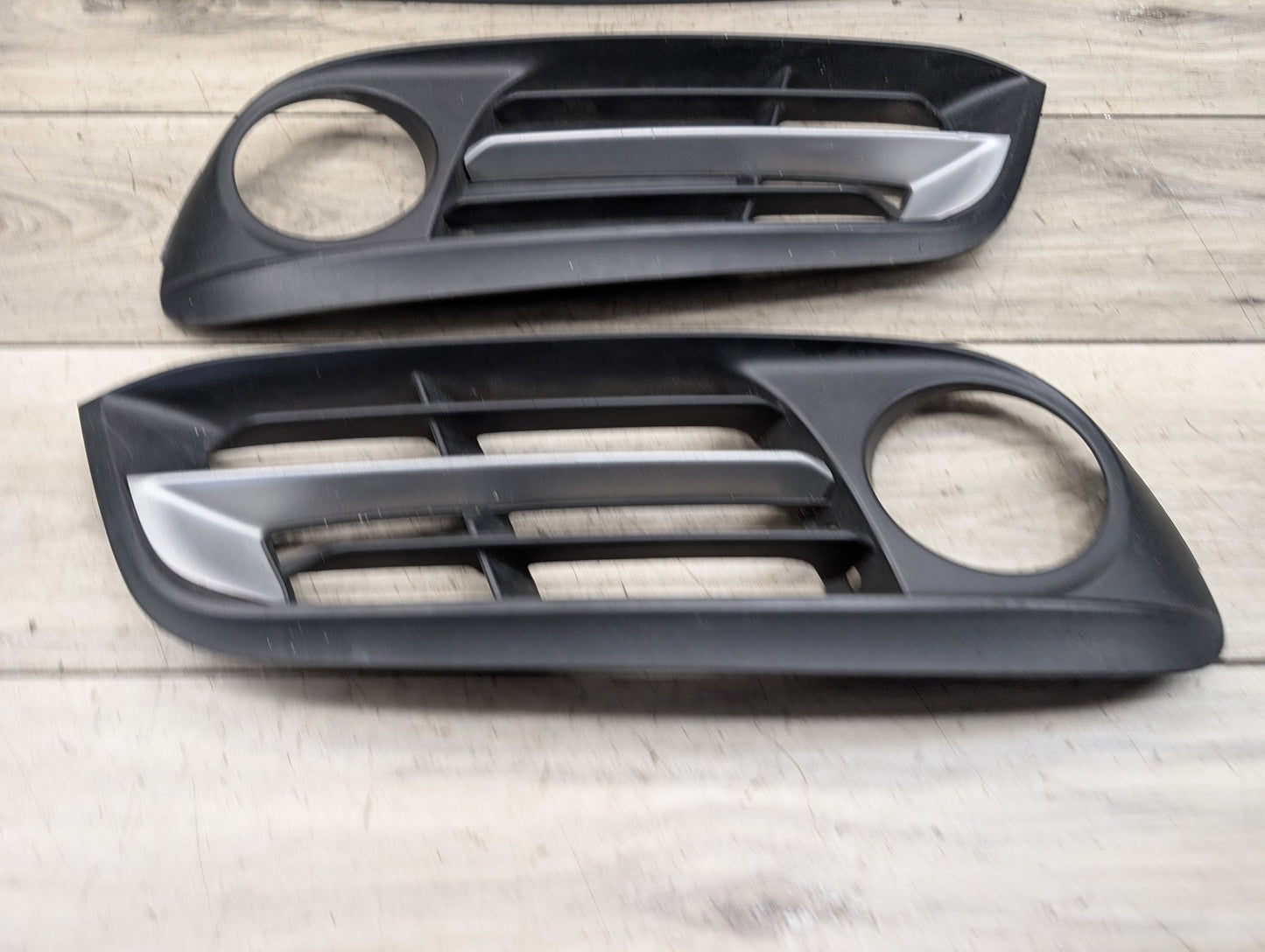 2011 - 2016 BMW 528i F10 Front Left Right Center Bumper Cover Grilles SET 7331724 N20B20O0