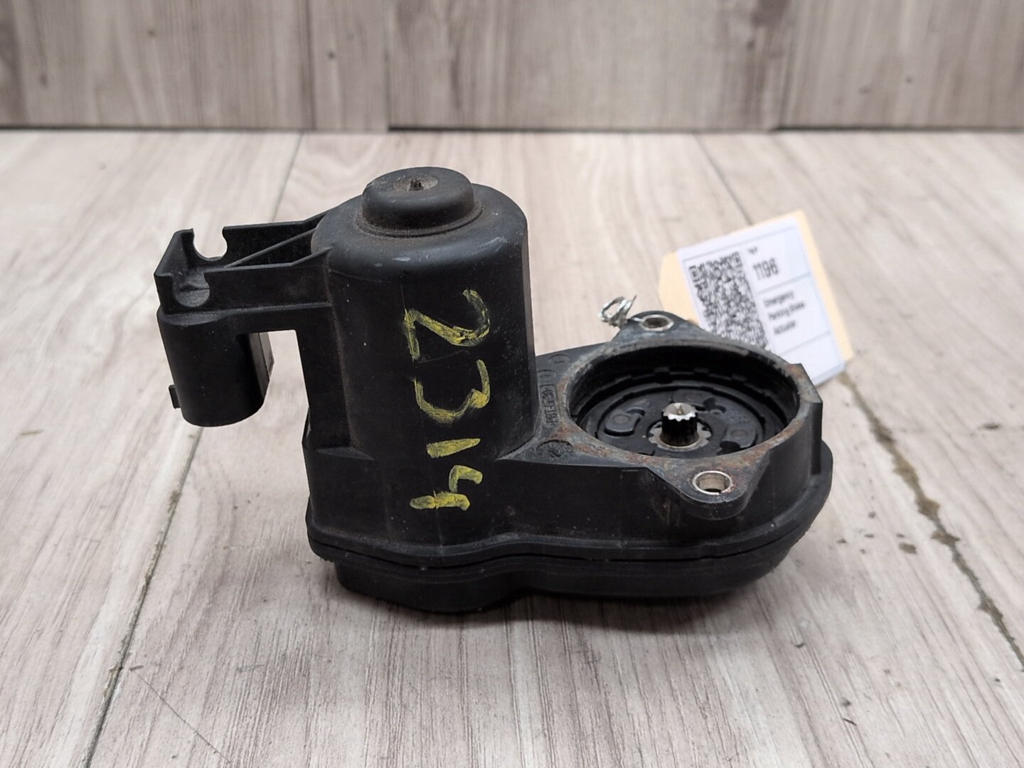 2011 - 2017 BMW X3 F25 Rear Left or Right Brake Caliper Actuator 6794618 N20B20O0