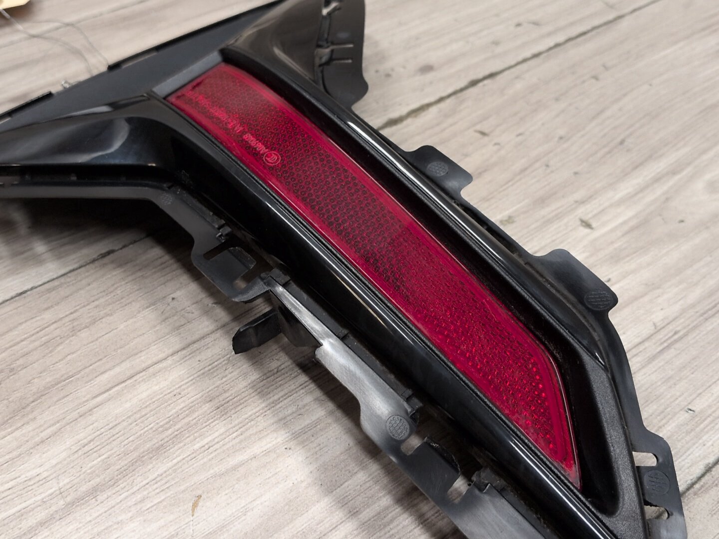 19-21 OEM BMW G20 330 Rear Bumper Right Passenger Side Reflector Trim Cover