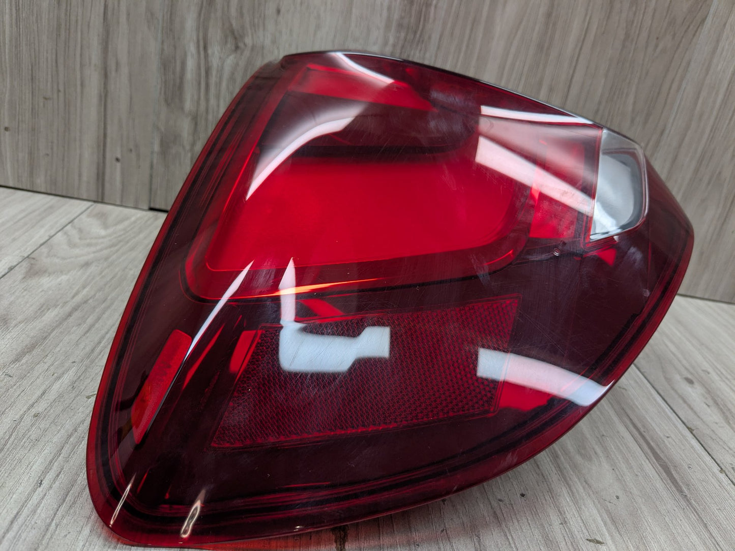 2014 - 2018 BMW X5 F85 Rear Left Driver Outer Tail Light 7290103 S63B44T2