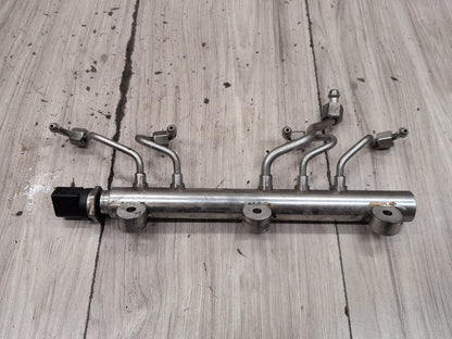 OEM BMW F02 F06 F10 F13 F15 F85 Engine N63 S63 High Pressure Fuel Injector Rails