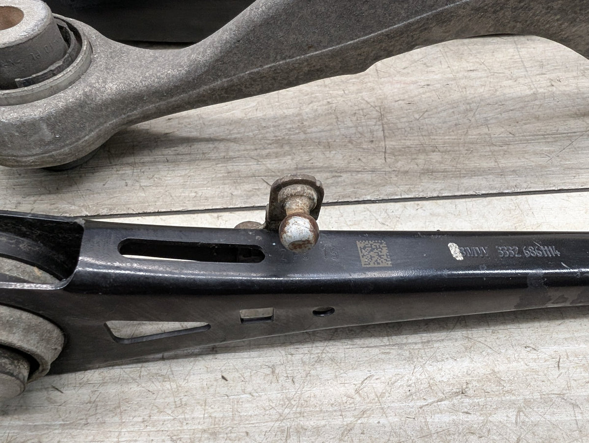 2016-2022 BMW 750Li G12 Rear Left Driver Control Arms SET 6861115