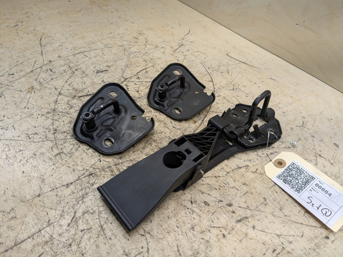 2012-2018 Audi A6 C7 Hood Bonnet Safety Lock Latches SET 4G0823186 OEM