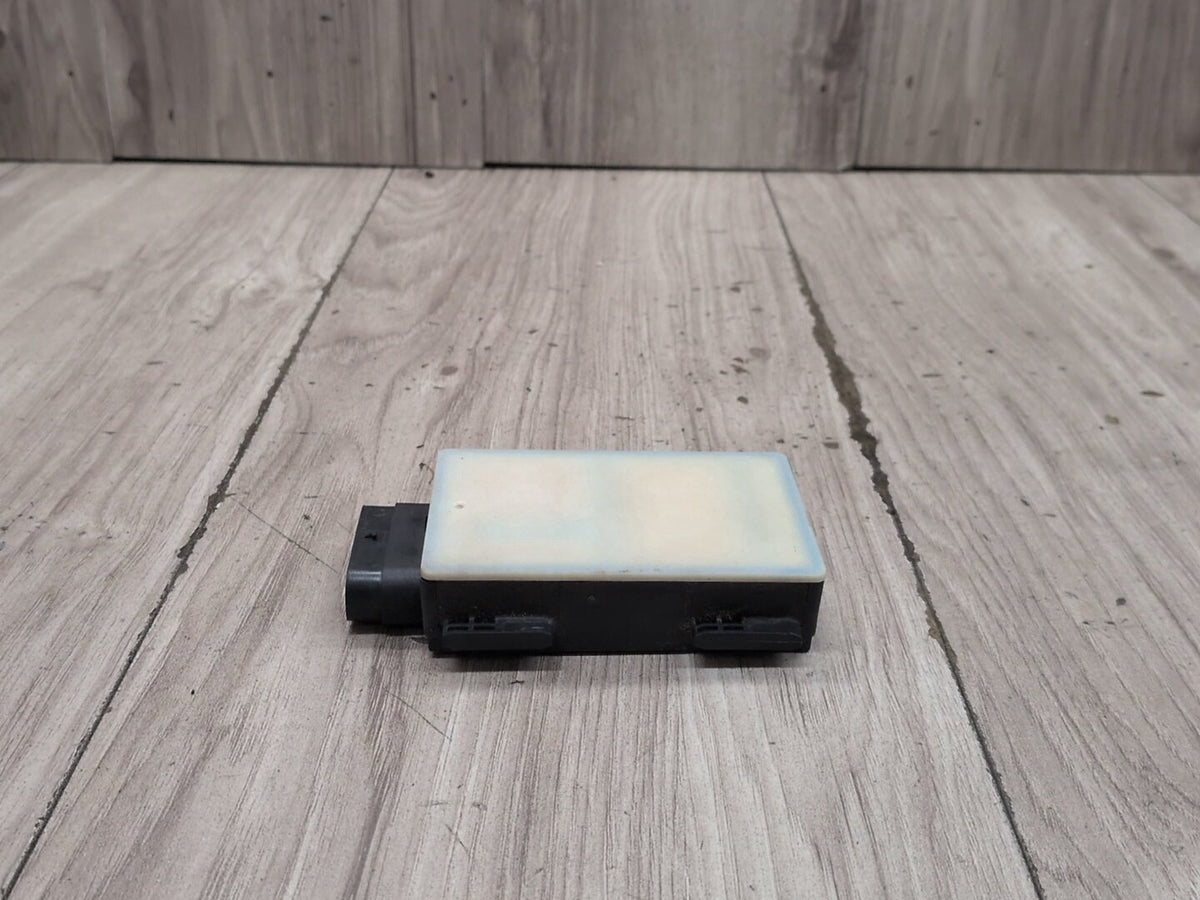 OEM BMW F90 G12 G30 740 750 530 540 M550 M5 Blind Spot Sensor Radar Module