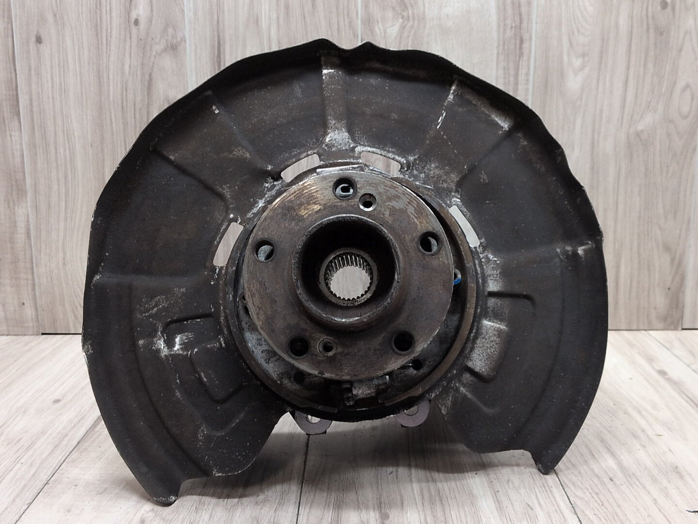 OEM BMW F85 F86 F15 F16 X5 X6 REAR Left Driver Side Spindle Hub Carrier Knuckle