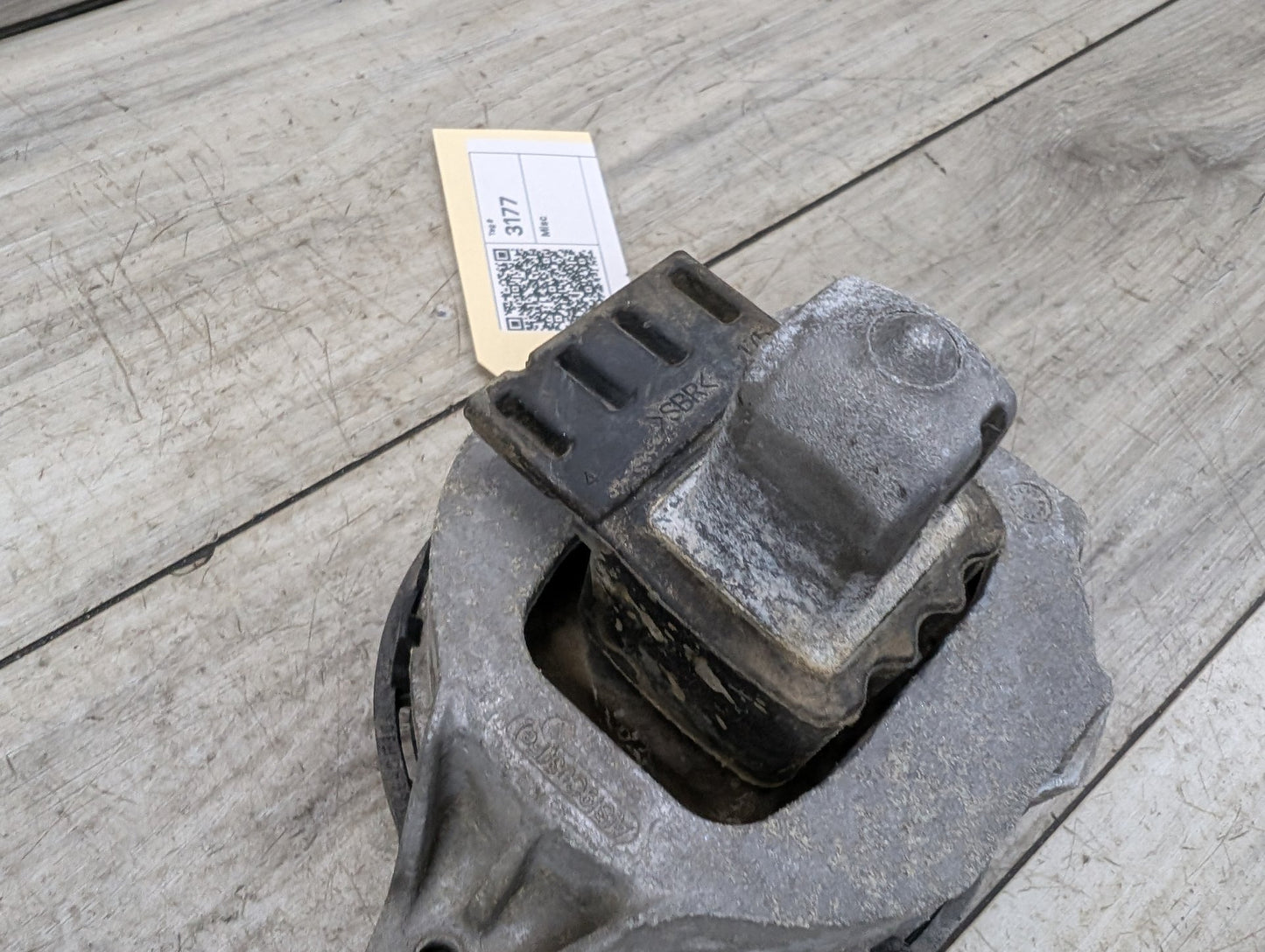 OEM BMW G01 G05 G12 G20 G22 G23 G26 G30 Left Driver Engine B58 Motor Mount AWD