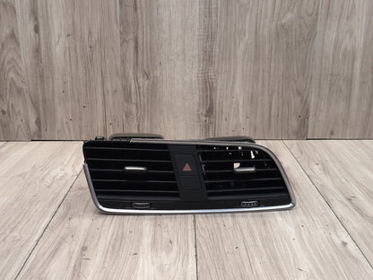 2015-2018 Audi Q3 8U Dashboard Dash Board Middle Center Air Vent 8U1820951C