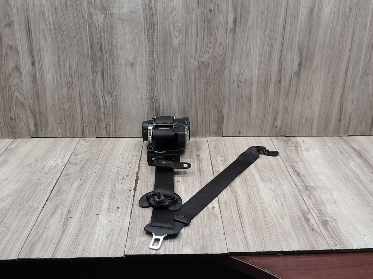 2019-2026 BMW M340i G20 Front Right Passenger Seatbelt Seat Belt Retractor 7496308 OEM