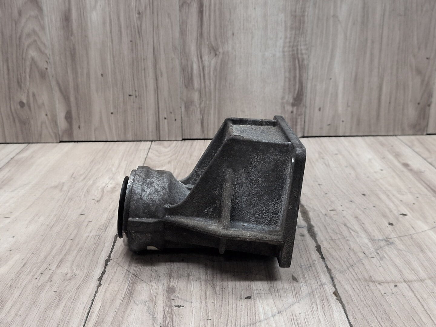 OEM BMW F22 F25 F30 F32 F36 N20 N26 N55 Front Axle Differential Support Bracket