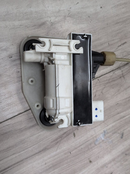 2014 - 2018 BMW X5 F85 Rear Right Passenger Door Latch Lock Actuator w/ Soft Close 7419842 S63B44T2