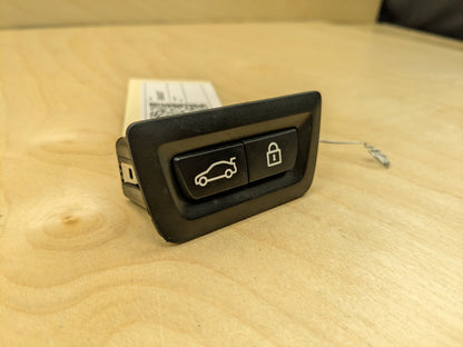 OEM BMW F02 F10 F15 F48 F90 G01 G20 G30 G80 X3 Rear Trunk Lid Center Lock Switch
