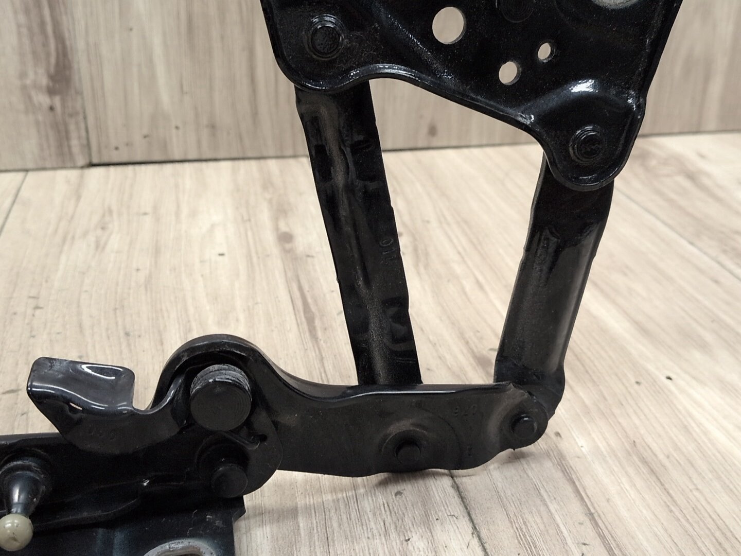 2019 - 2026 BMW X5 G05 Hood Bonnet Hinges SET 7419201 N63B44M3