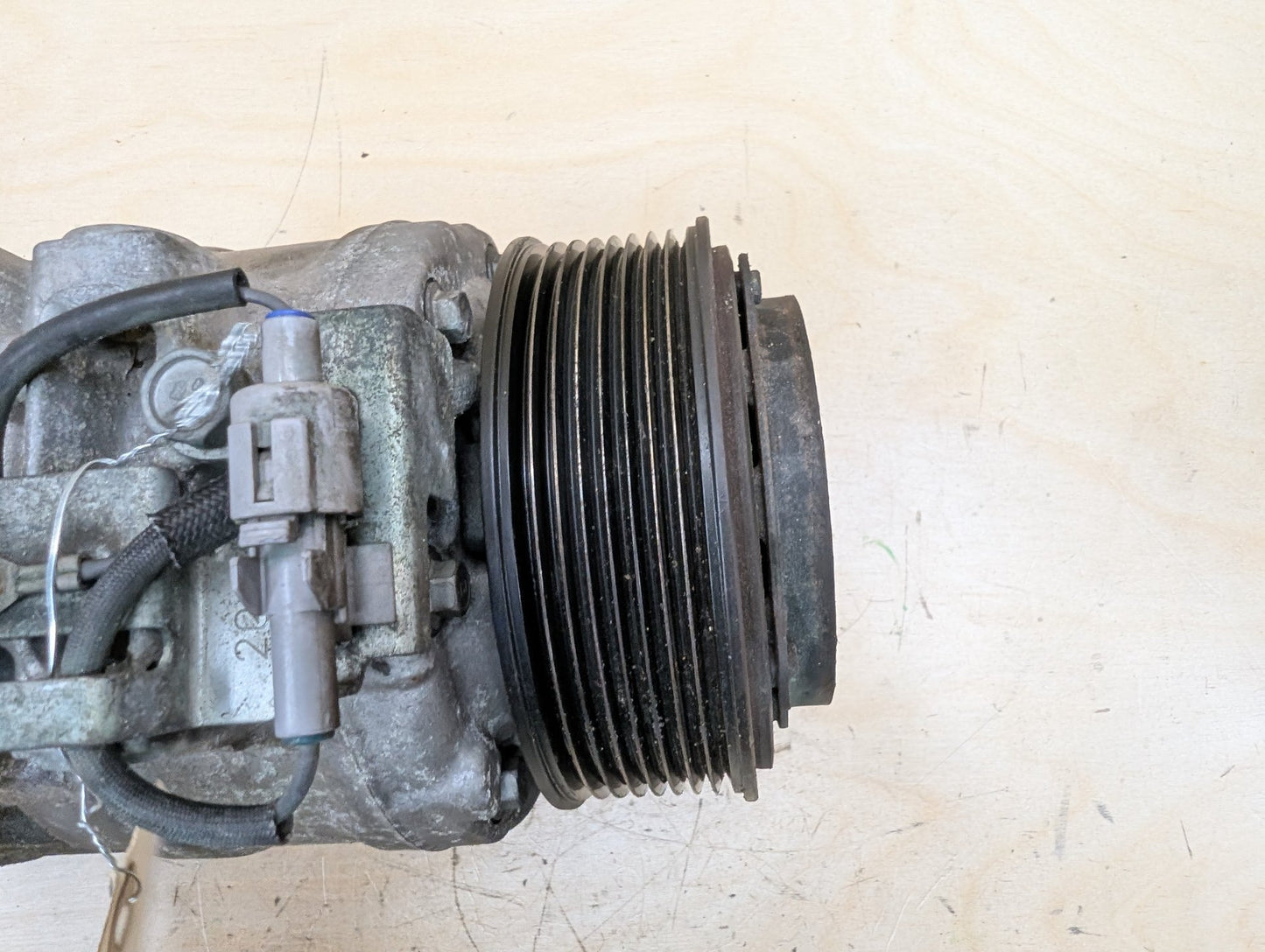 OEM BMW F02 F10 F15 F30 F32 F33 F36 AC Compressor Clutch A/C Pump W/ Pulley N55