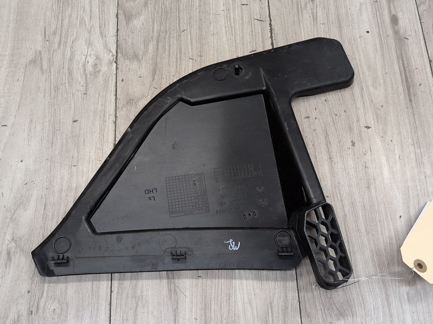 2019 - 2026 BMW X5 G05 Left Driver Side Cowl Cover 7434881 N63B44M3