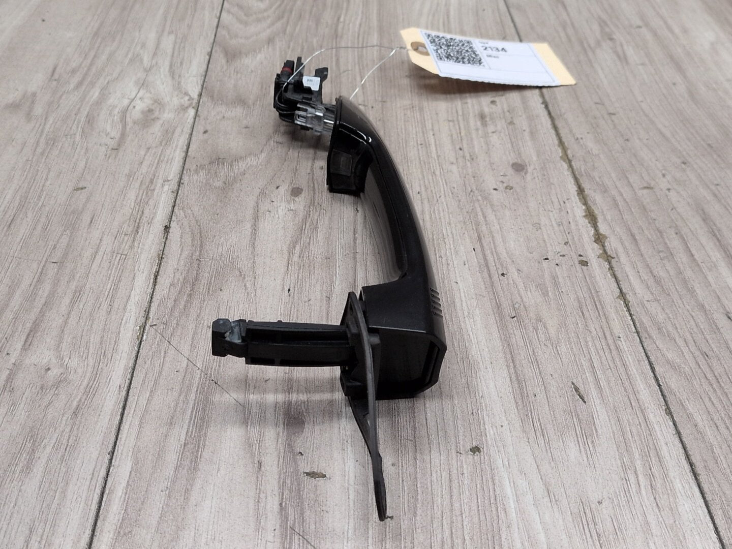2014 - 2018 BMW X5 F85 Front or Rear Right Passenger Exterior Door Handle w/ Comfort Access 7422104 S63B44T2