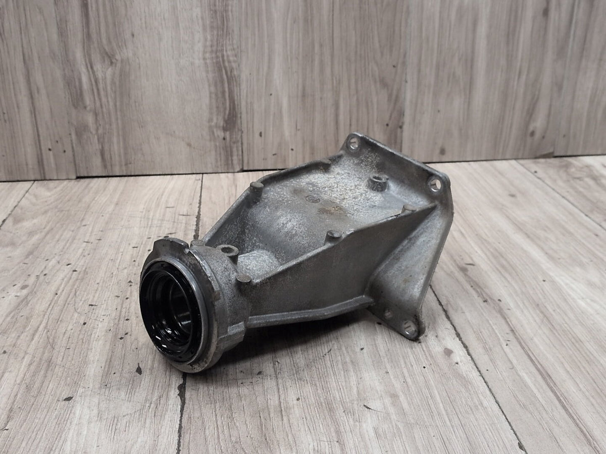 OEM BMW G01 G05 G12 G20 G26 G42 G80 Front Differential Axle Support Bracket