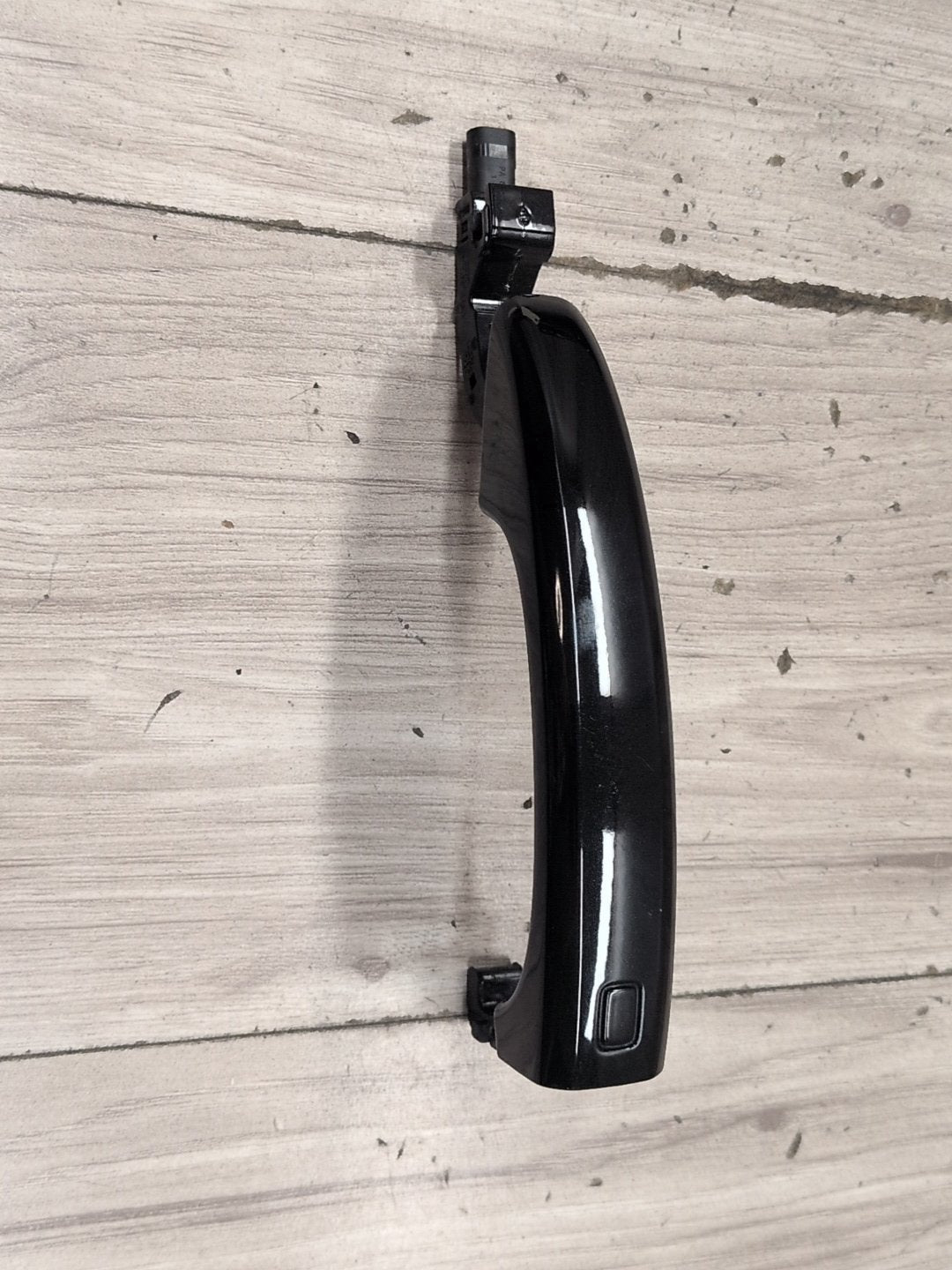 2015-2018 Audi Q3 8U Front or Rear Left Driver Exterior Door Handle w/ Comfort Access 8T0837205A
