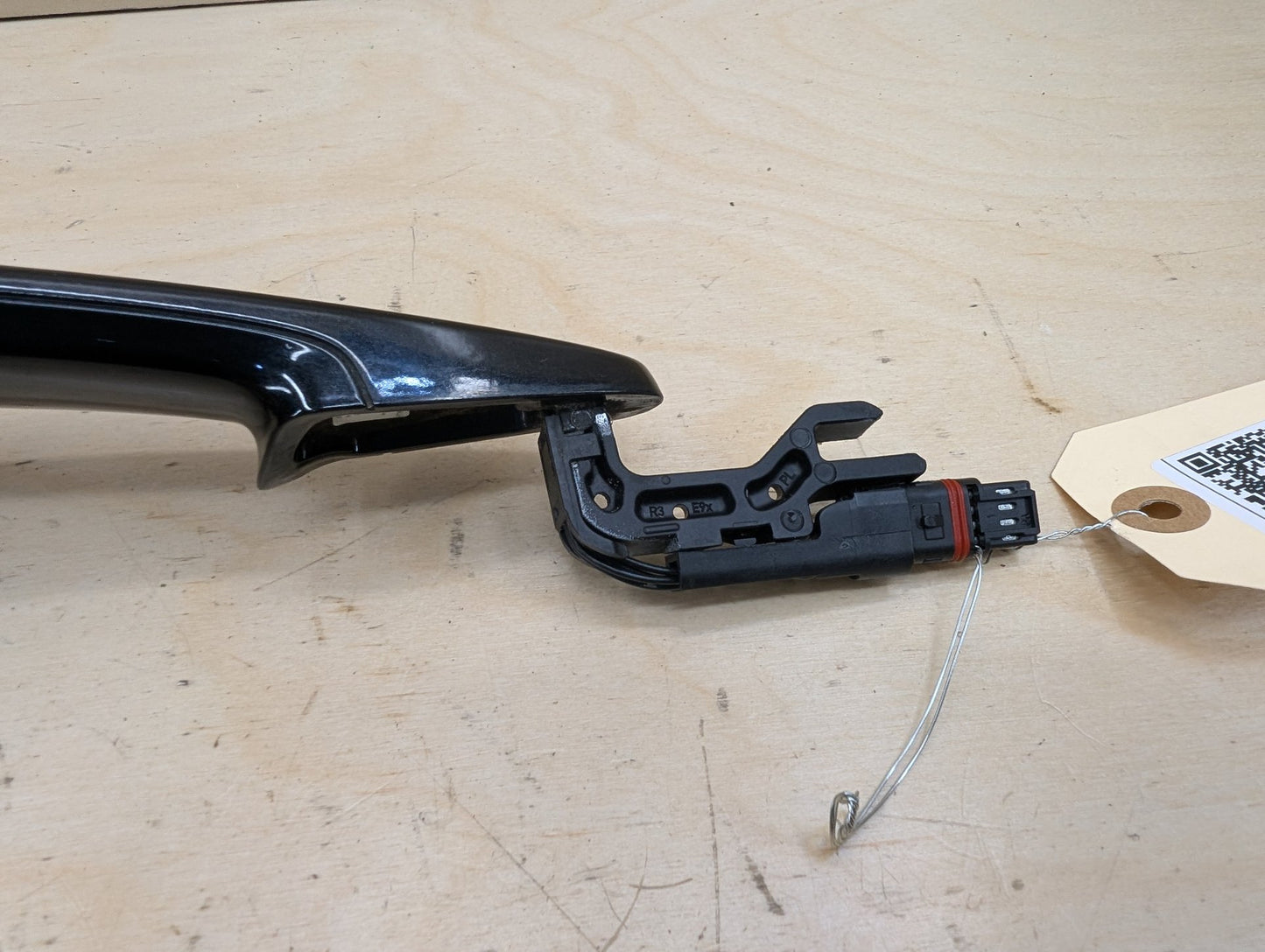 OEM BMW F30 F32 F80 F83 M3 M4 COMFORT ACCESS Front Passenger Door Handle Black