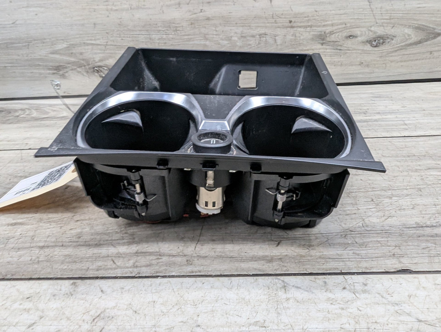 16-19 OEM BMW G11 G12 740 750 M760 Center Console Cup Holder USB Charging Port