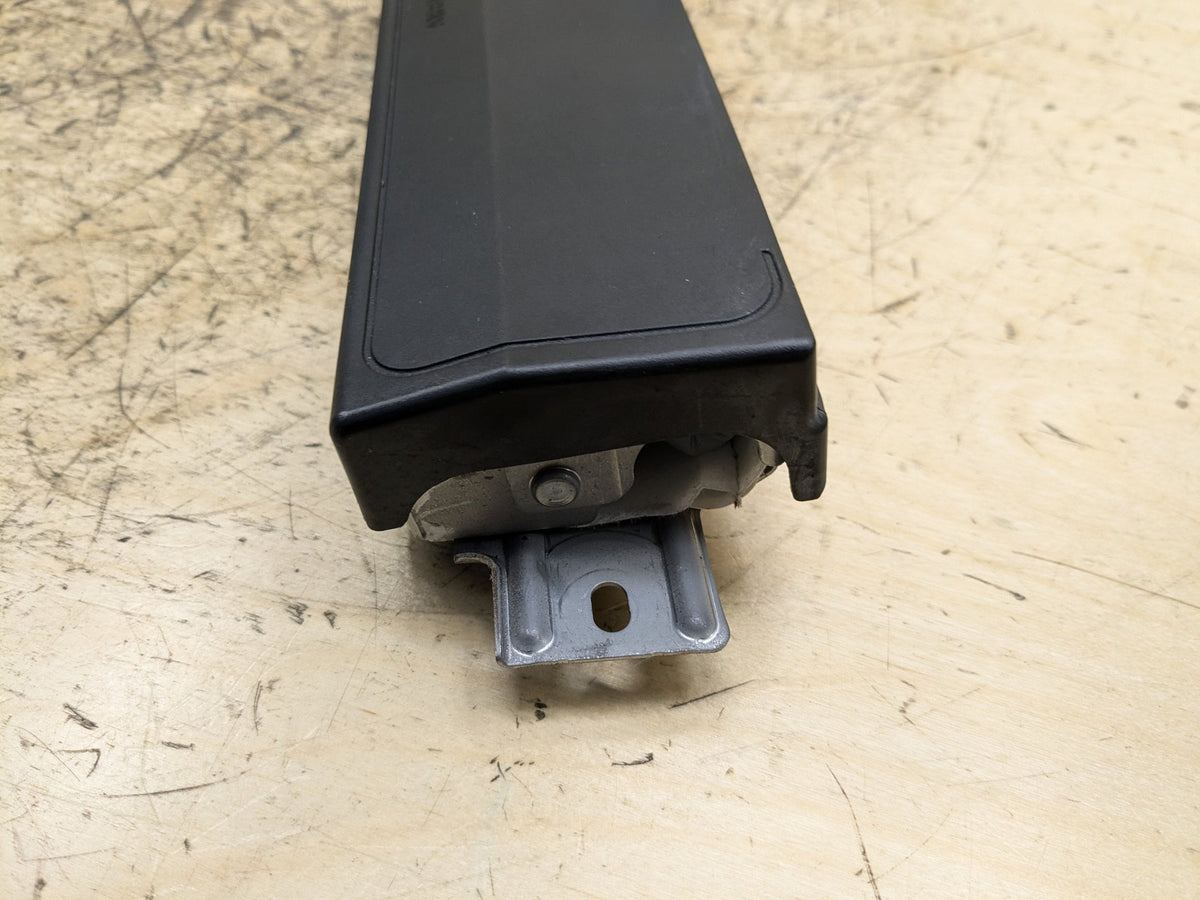 OEM BMW F90 G11 G12 G30 530 540 M550 M5 Front Left Driver Knee Lower Dash Airbag