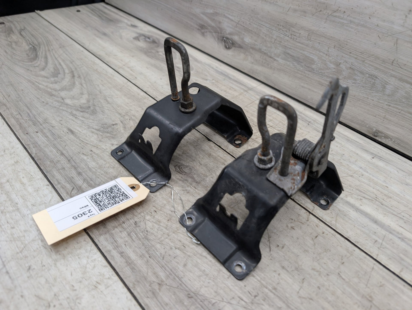 2007 - 2013 BMW X5 E70 Hood Bonnet Safety Lock Latches SET 7164802 N62B48B