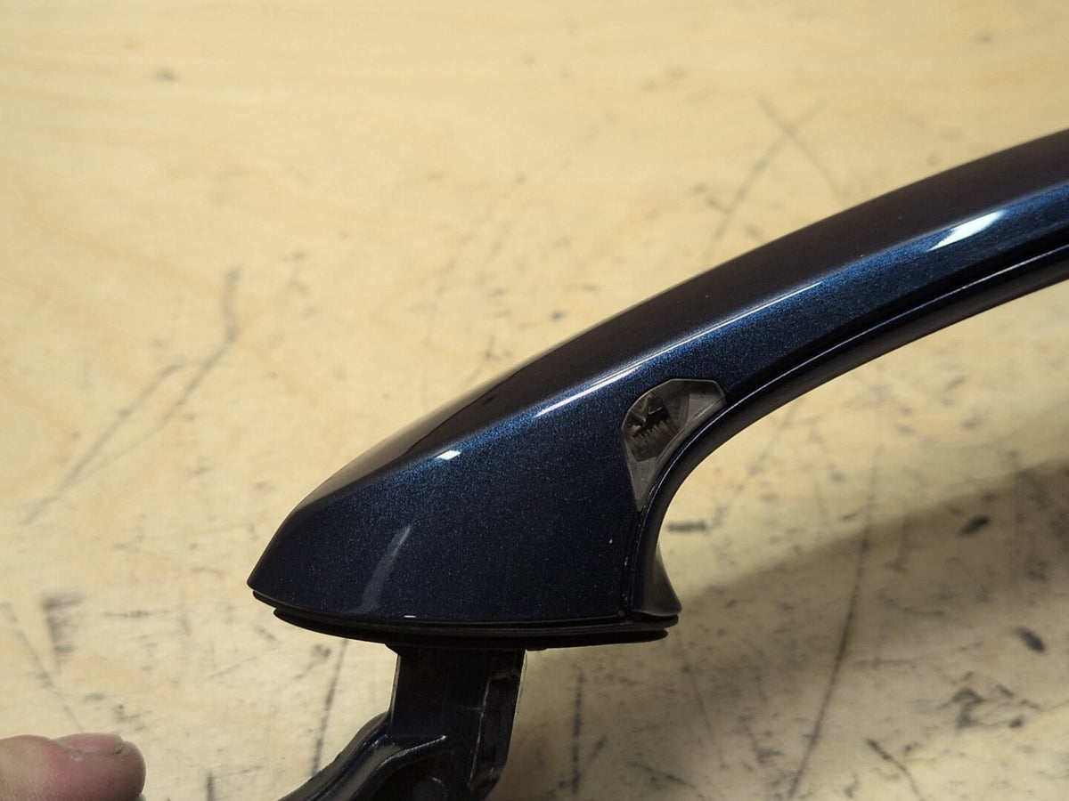 2019-2026 BMW X5 G05 Front Left Driver Exterior Door Handle w/ Comfort Access 9464079 OEM