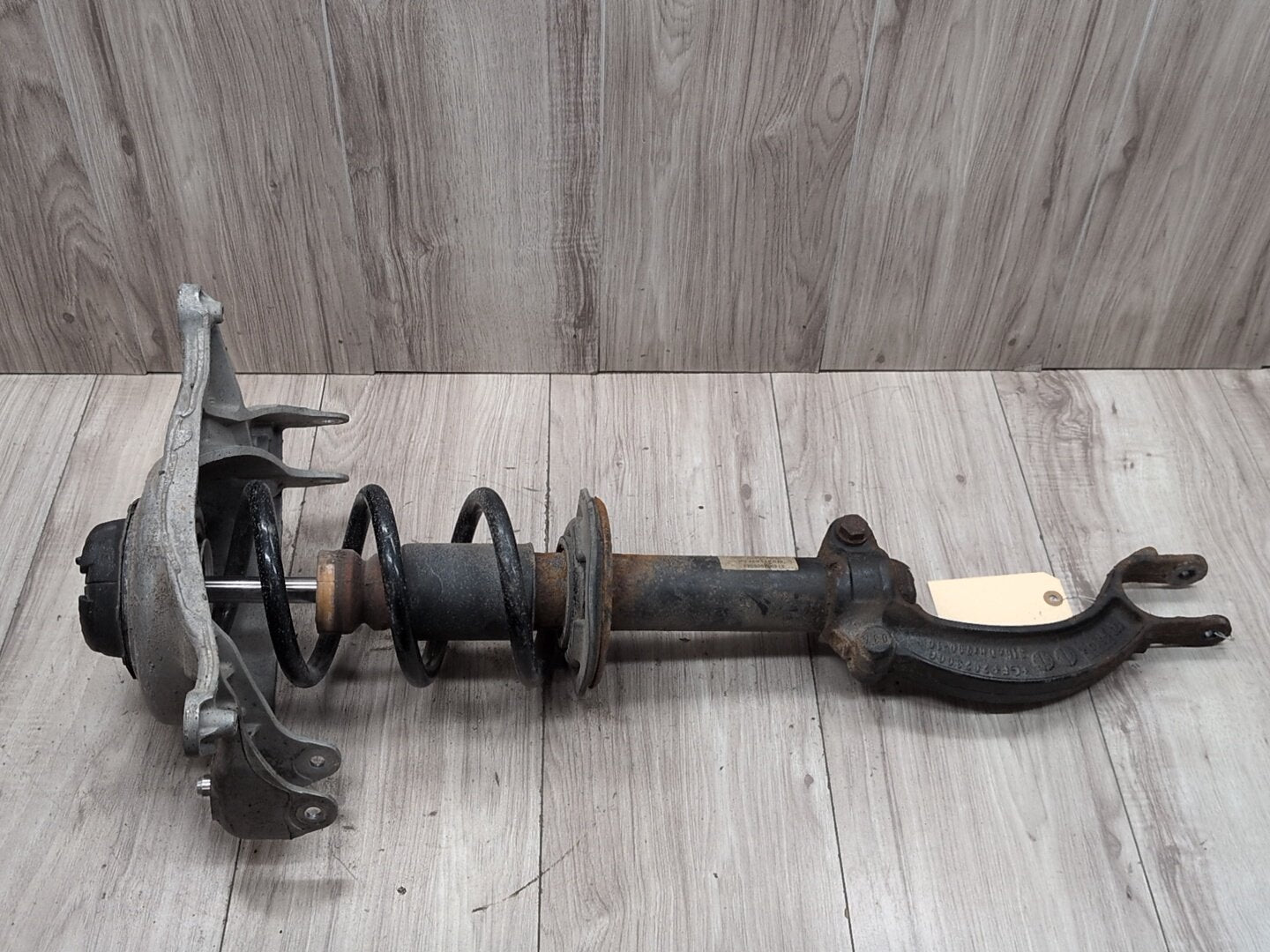 2013 - 2017 Audi S5 8T Front Left or Right Spring Strut Shock Absorber 8T0413031AR CTUB