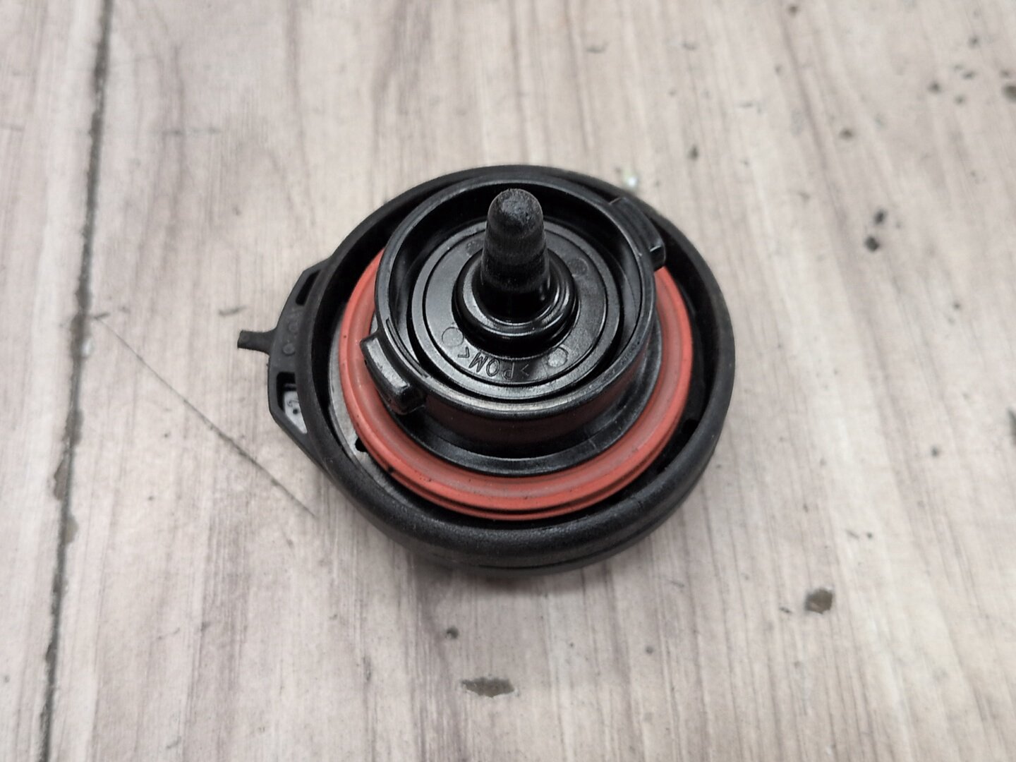 2018-2023 Audi S4 B9 Fuel Gas Tank Filler Cap 500201553A