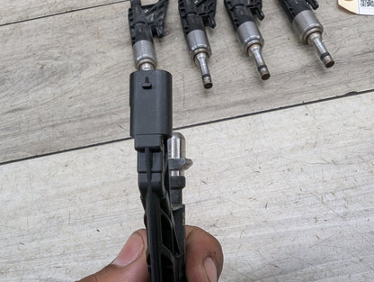 2014 - 2019 BMW 340 F34 Engine Motor Fuel Injector SET 7639990 B58B30M0