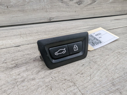 OEM BMW F02 F10 F15 F48 F90 G01 G20 G30 G80 X3 Rear Trunk Lid Center Lock Switch