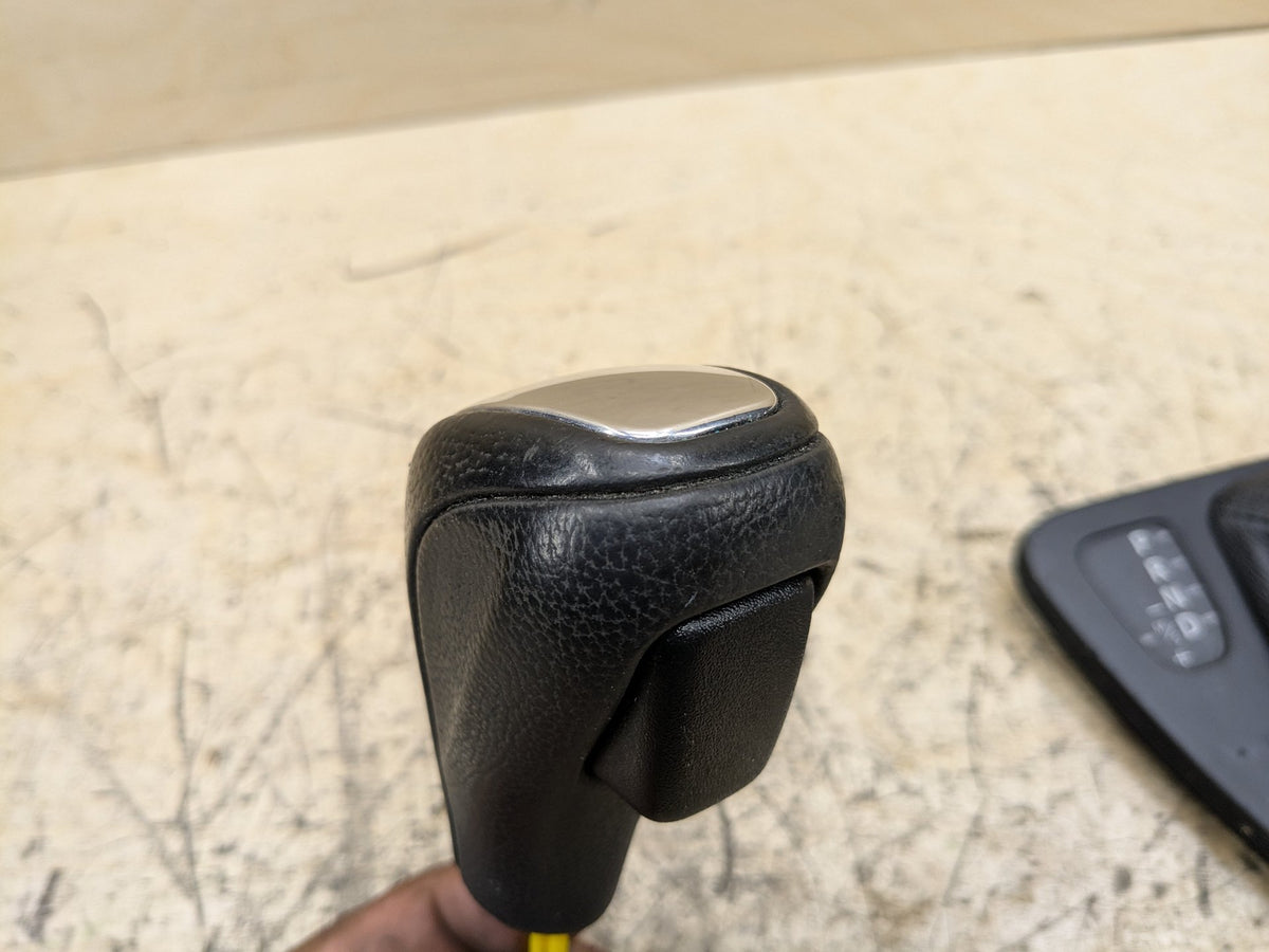 2007-2013 BMW 328i E92 Gear Selector Shifter Knob Panel Assembly 7155643 OEM
