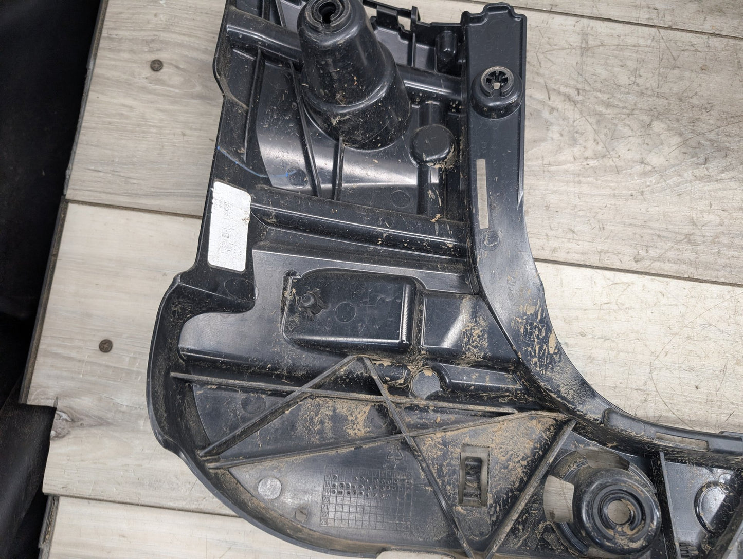 2018 - 2024 BMW X3 G01 Rear Right Passenger Bumper Support Brackets SET 7400666 B46B20O1