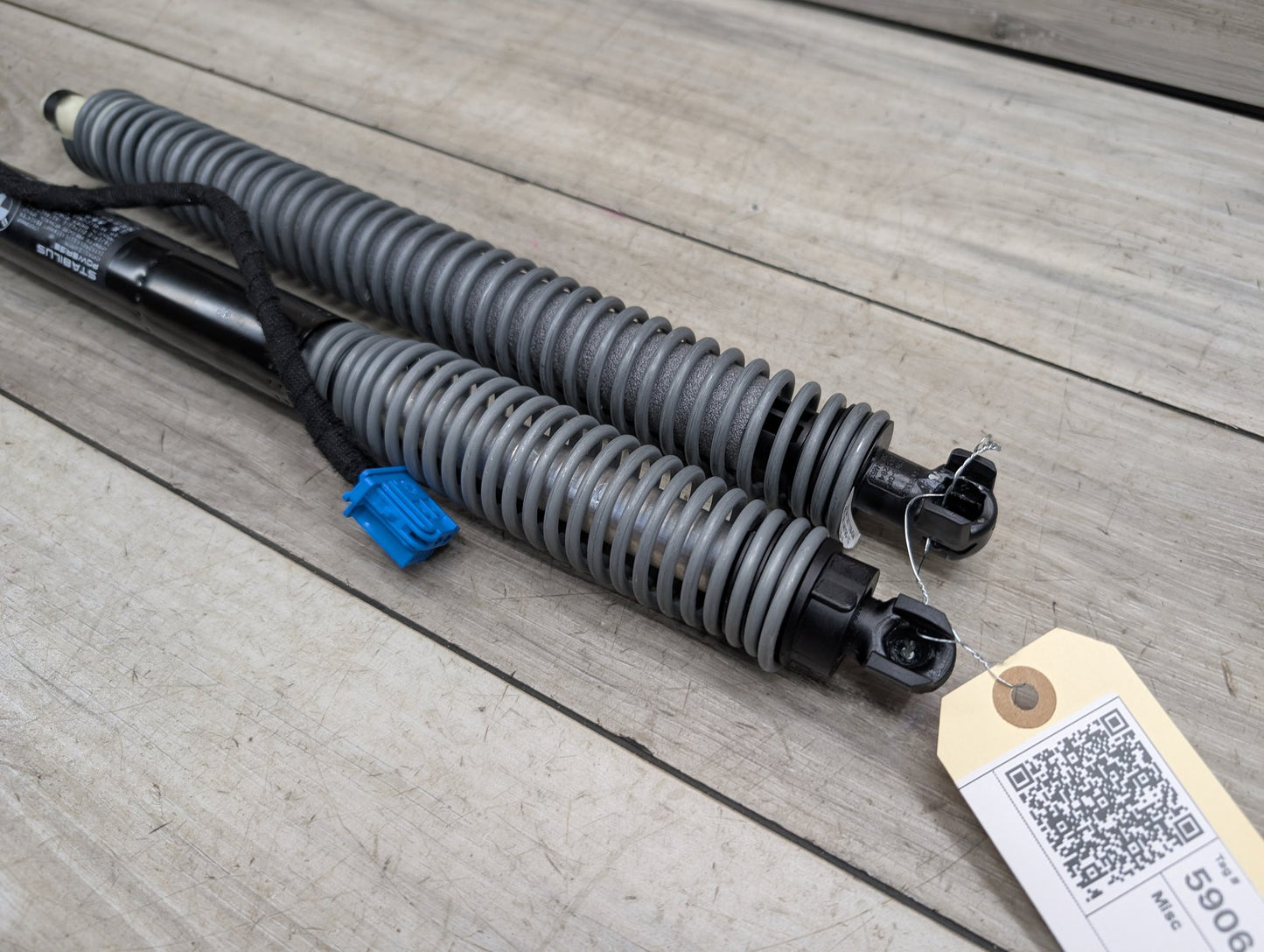 2016-2022 BMW 750Li G12 Rear Left Right Liftgate Trunk Lid Strut Shock Supports SET 7357109