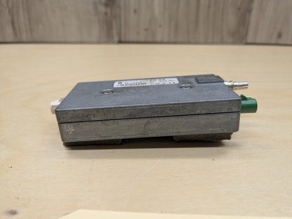 2009-2011 Mercedes-Benz SLK-Class R171 Antenna Amplifier Control Module OEM