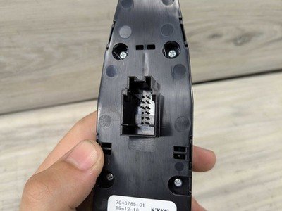 OEM BMW F44 G20 G26 G80 330 M340 Front Left Driver Window Control Switch Button