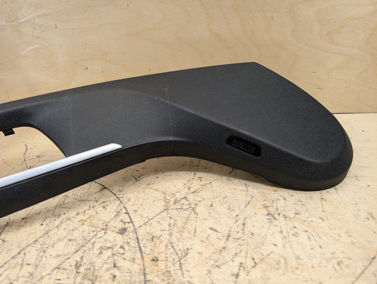 2016-2019 BMW 740i G12 Front Right Passenger Seat Switch Trim Bezel 7368556