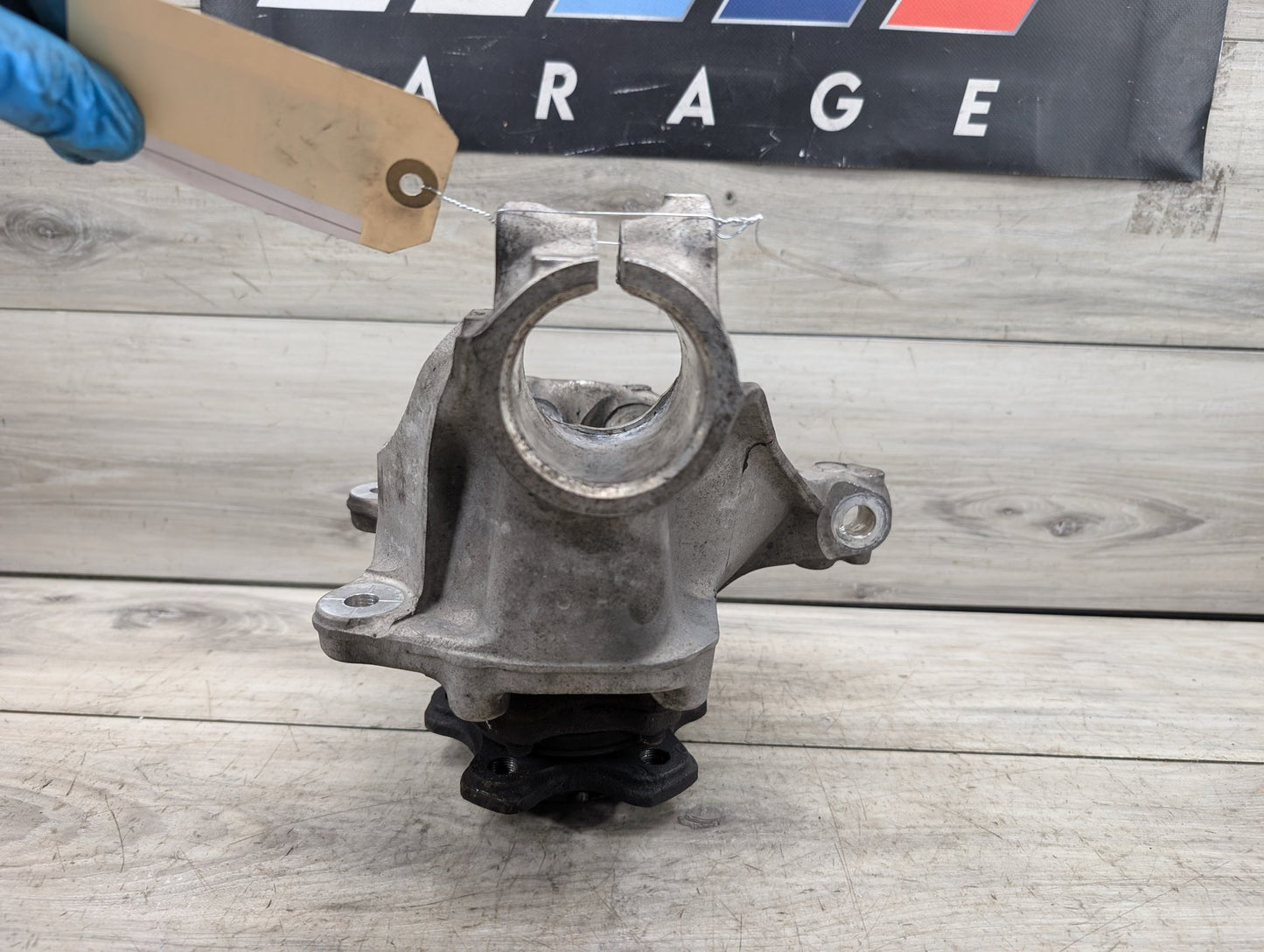2018 - 2024 BMW X3 G01 Front Right Passenger Spindle Knuckle w/ Bearing 6882596 B58B30O1