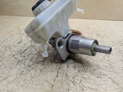 2012-2018 Audi A6 C7 Master Brake Fluid Reservoir 8K0611301A OEM