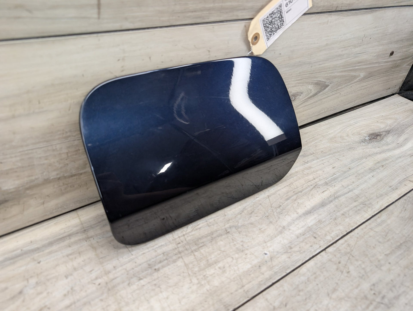 17-23 OEM BMW F90 G30 530 540 M550 M5 Fuel Gas Tank Flap Lid Cover