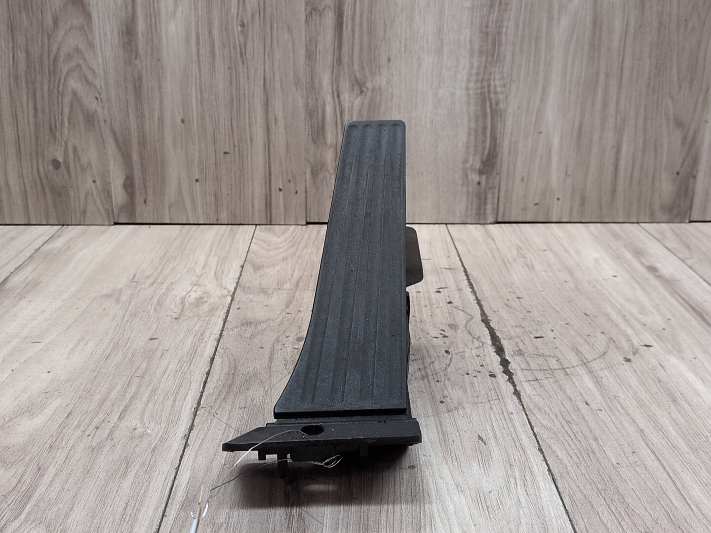 OEM BMW F15 F22 F25 F30 F36 F80 G01 G05 G20 X3 X5 Accelerator Throttle Gas Pedal