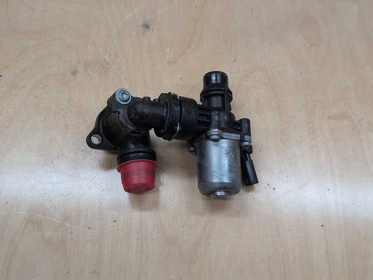OEM BMW G01 G20 G22 G23 G26 G30 330 430 X3 Engine B46 Heater Water Switch Valve