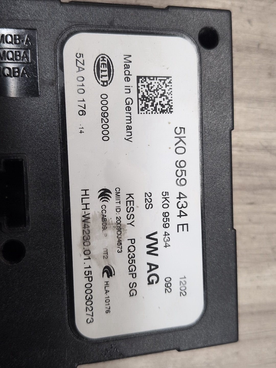 2015-2018 Audi Q3 8U Keyless Entry Receiver Module 5K0959434E
