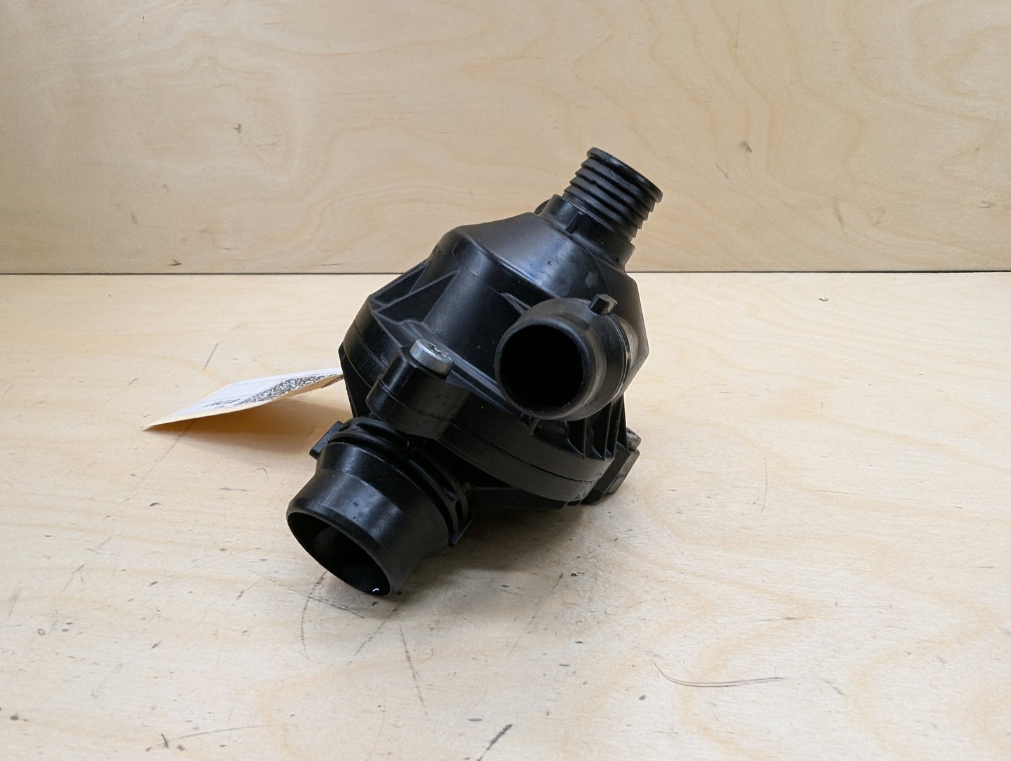 2007-2013 BMW E93 335i N54B30A Engine Motor Heat Coolant Thermostat 7549476