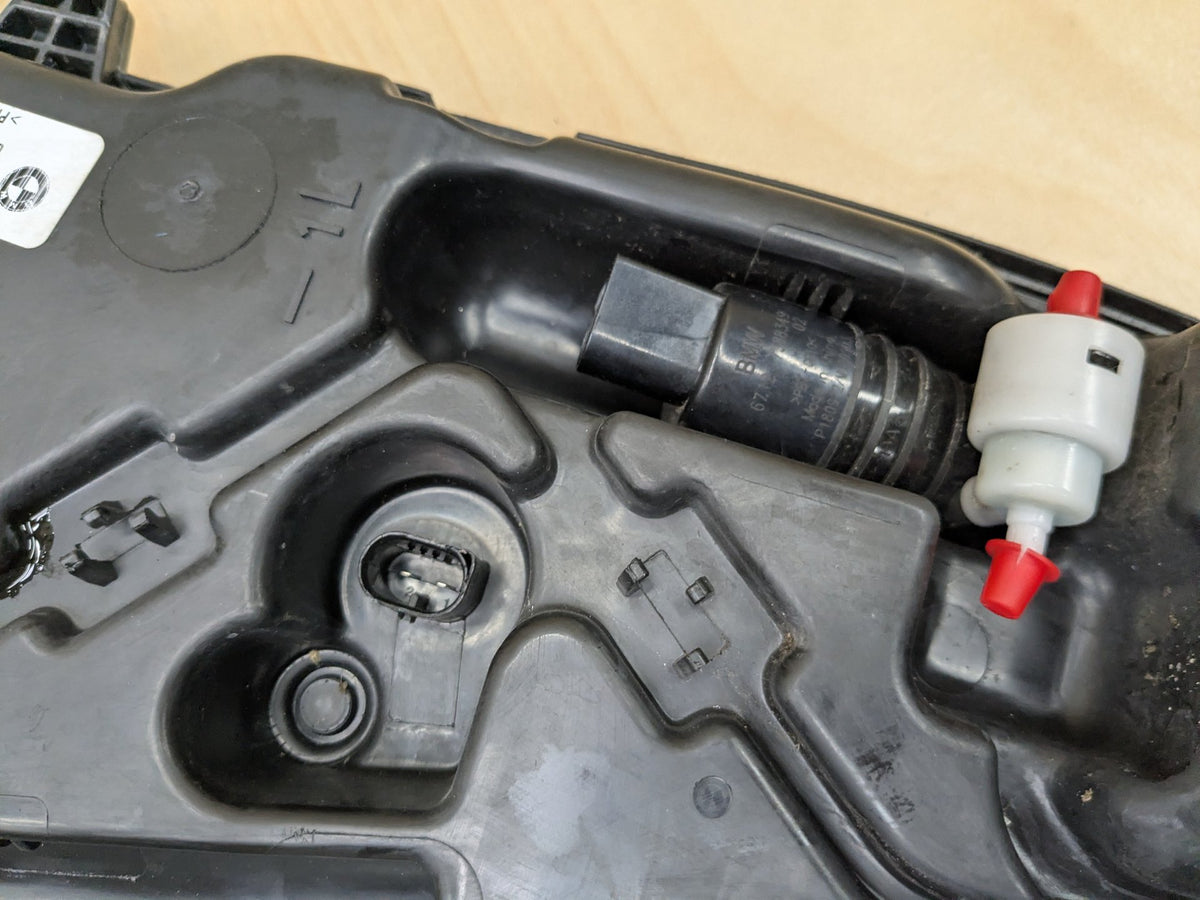 OEM BMW F97 F97 X3 X4 X3M X4M Windshield Wipe Washer Bottle Tank Reservoir