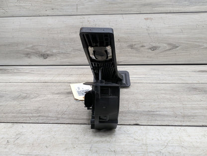 2016-2022 BMW 750Li G12 Gas Accelarator Pedal 6859999