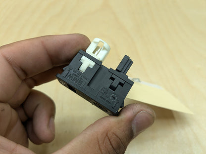 12-20 OEM BMW F22 F23 F30 F32 F33 F36 F48 F80 F82 F83 M3 M4 Aux Audio Input USB