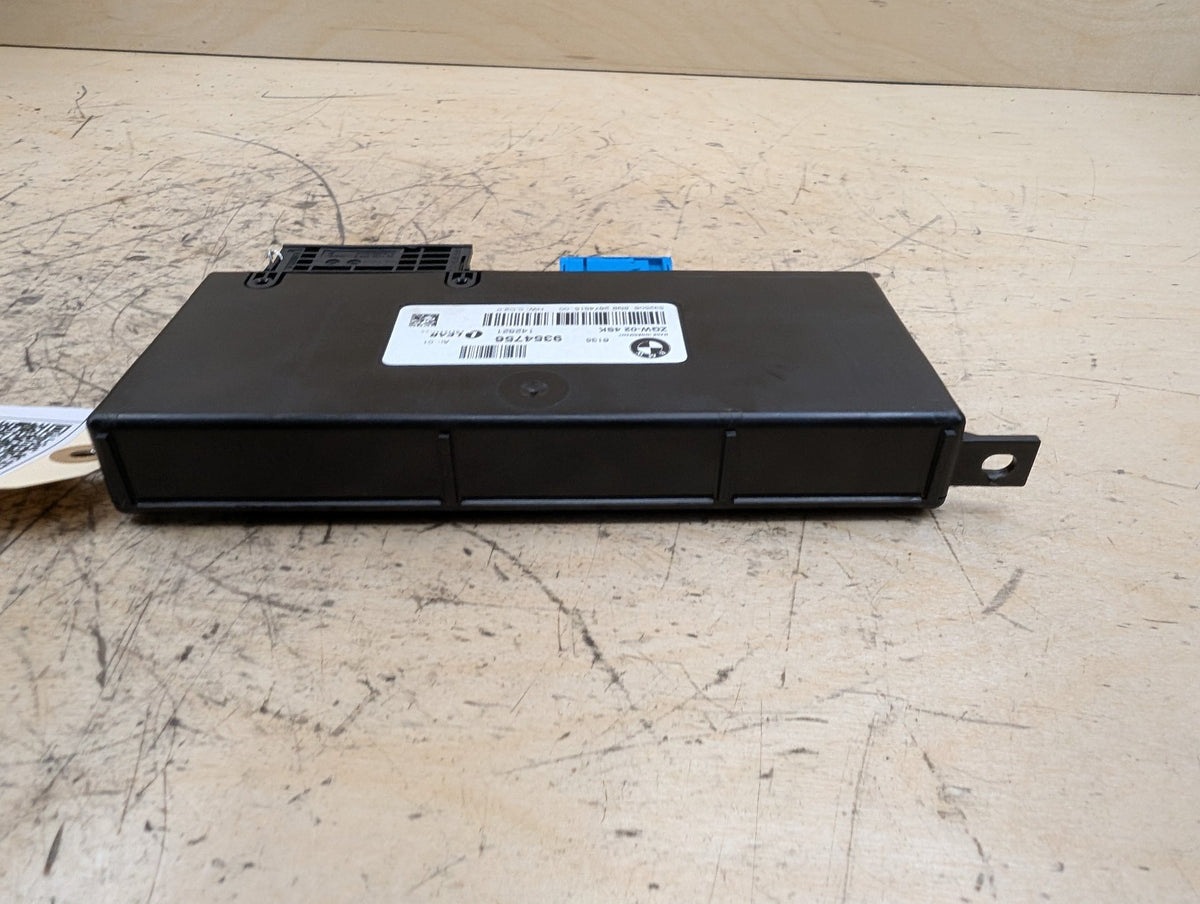 2010-2017 BMW 535i GT xDrive F07 Gateway Module 9354756 OEM