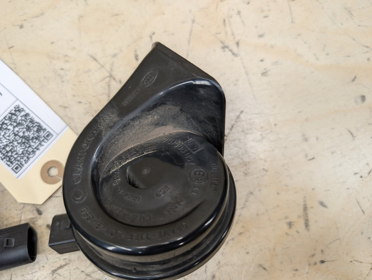 2018-2024 BMW X3 G01 Alarm Horns SET 7404430